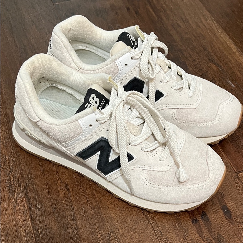 New Balance 574 sneakers